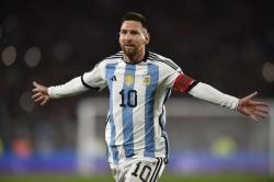 Lionel Messi Overcomes Discomfort to Join Argentina in Crucial World Cup Qualifier 